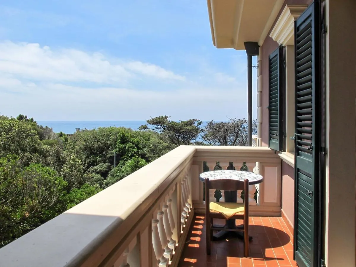 Apartment Villa Casa Marina-1 By Interhome Castiglioncello